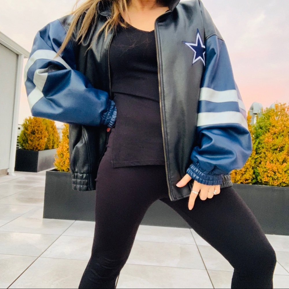 NFL GameDay Silver Blue Star Dallas Cowboys Jacket - Picture 5 of 16